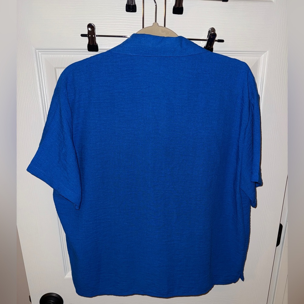Relaxed Short-Sleeve Button-Down Shirt - Cobalt Blue - Picture 3 of 5
